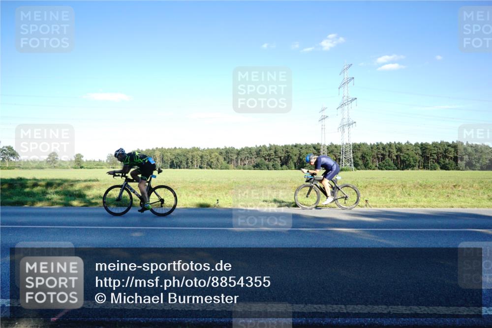 07.09.2025 - 19. Norderstedt Triathlon Michael Burmester http://msf.ph/oto/8854355 07.09.2025 16:15:28 Radfahren 894, 1620 meine-sportfotos.de