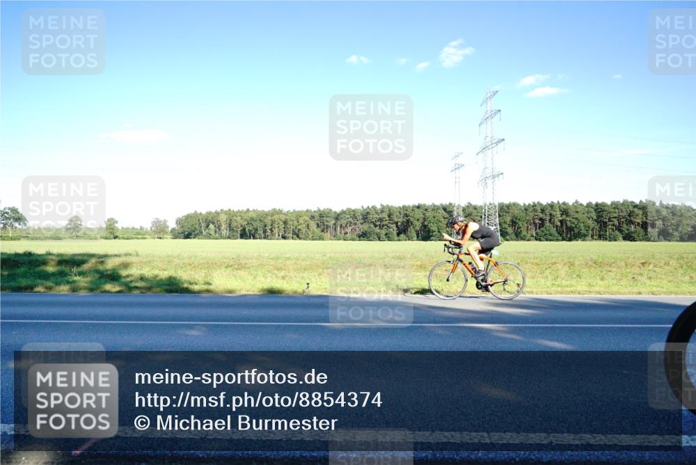 07.09.2025 - 19. Norderstedt Triathlon Michael Burmester http://msf.ph/oto/8854374 07.09.2025 16:16:00 Radfahren 509, 870, 1435, 1550, 1553, 1564 meine-sportfotos.de