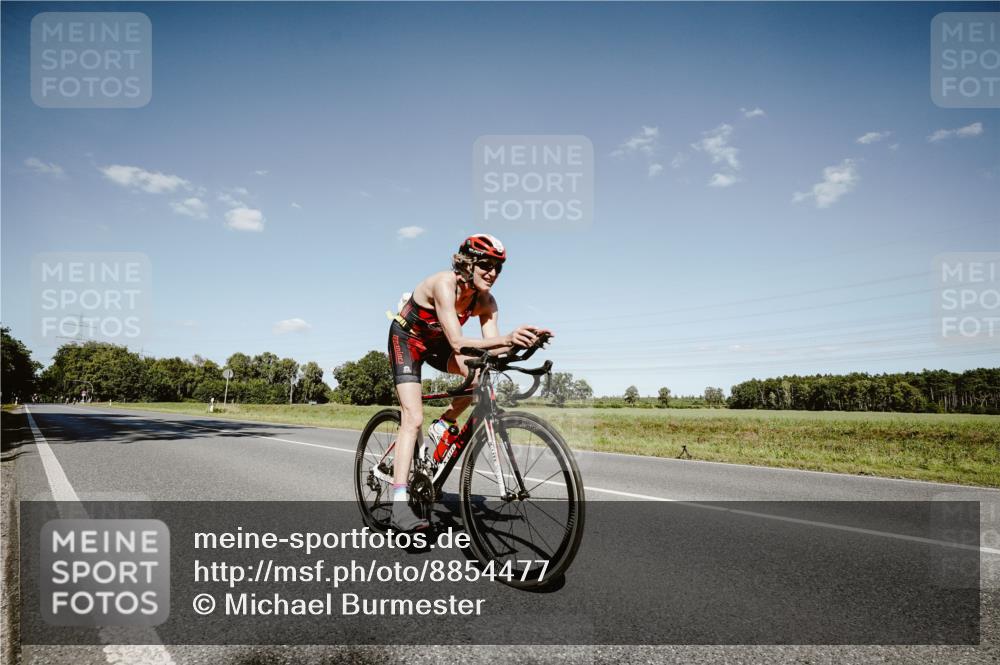 07.09.2025 - 19. Norderstedt Triathlon Michael Burmester http://msf.ph/oto/8854477 07.09.2025 14:58:00 Radfahren 440 meine-sportfotos.de