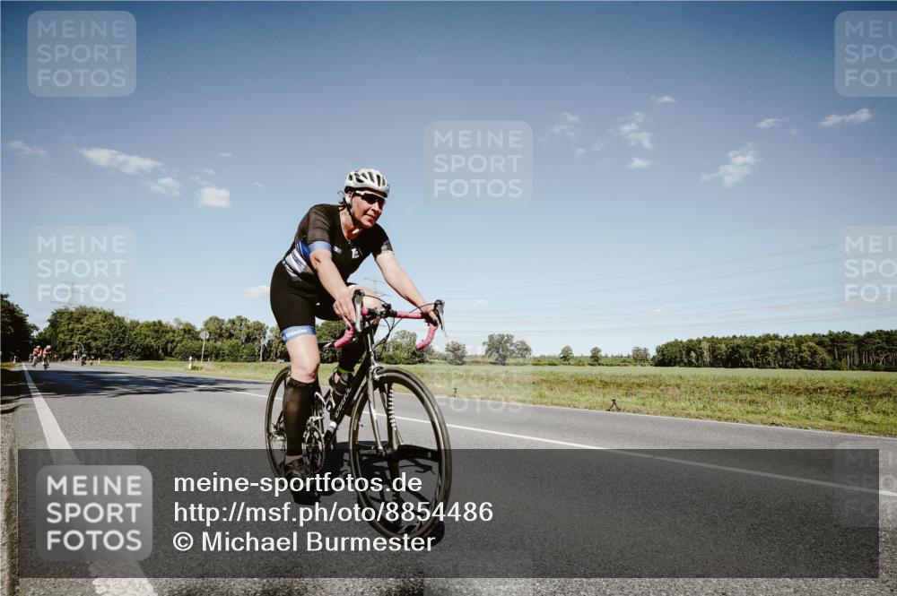 07.09.2025 - 19. Norderstedt Triathlon Michael Burmester http://msf.ph/oto/8854486 07.09.2025 14:58:11 Radfahren 377, 1509 meine-sportfotos.de