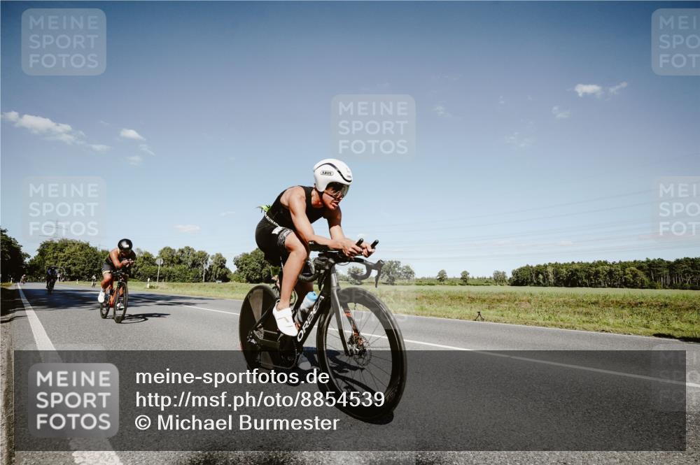 07.09.2025 - 19. Norderstedt Triathlon Michael Burmester http://msf.ph/oto/8854539 07.09.2025 14:59:28 Radfahren 469, 475, 1500 meine-sportfotos.de