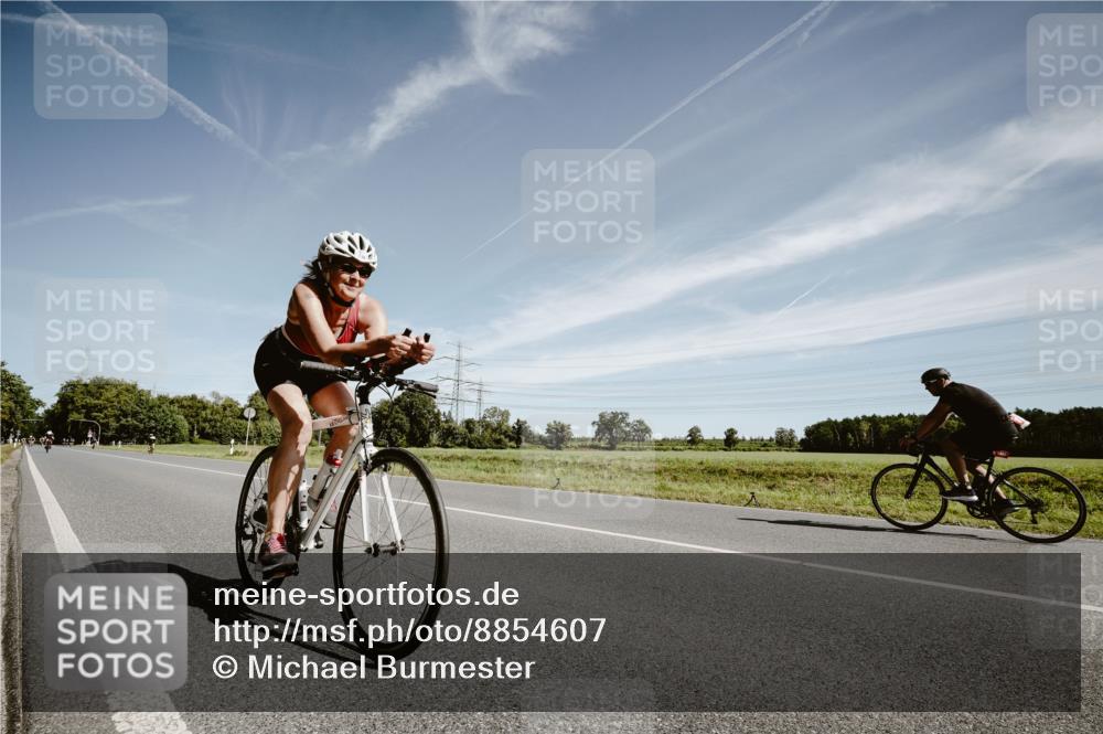 07.09.2025 - 19. Norderstedt Triathlon Michael Burmester http://msf.ph/oto/8854607 07.09.2025 11:59:42 Radfahren 146, 1357 meine-sportfotos.de