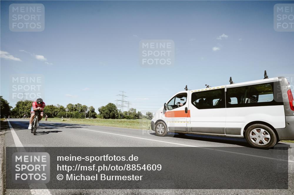 07.09.2025 - 19. Norderstedt Triathlon Michael Burmester http://msf.ph/oto/8854609 07.09.2025 15:00:36 Radfahren 1019 meine-sportfotos.de