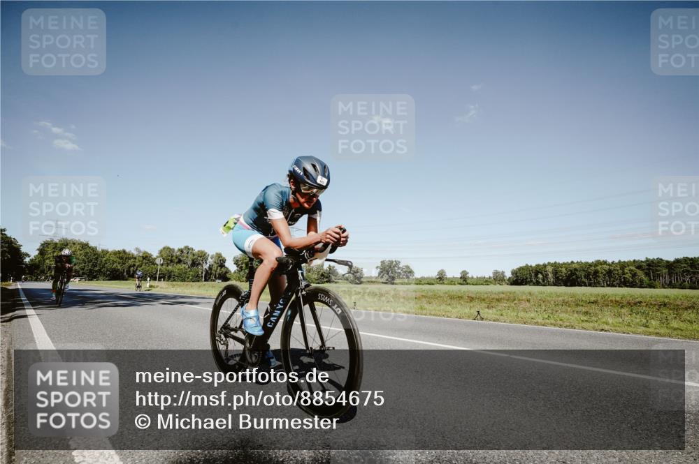 07.09.2025 - 19. Norderstedt Triathlon Michael Burmester http://msf.ph/oto/8854675 07.09.2025 15:01:48 Radfahren 443, 1481 meine-sportfotos.de