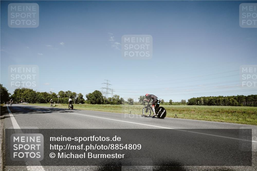 07.09.2025 - 19. Norderstedt Triathlon Michael Burmester http://msf.ph/oto/8854809 07.09.2025 15:03:45 Radfahren  meine-sportfotos.de
