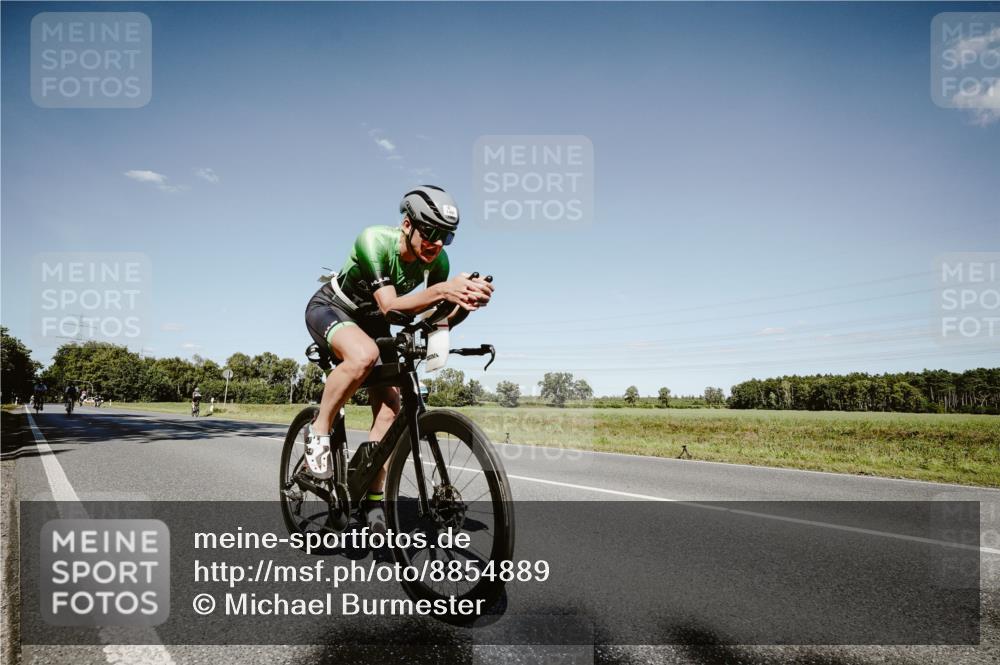 07.09.2025 - 19. Norderstedt Triathlon Michael Burmester http://msf.ph/oto/8854889 07.09.2025 15:04:31 Radfahren 407, 420, 1491 meine-sportfotos.de