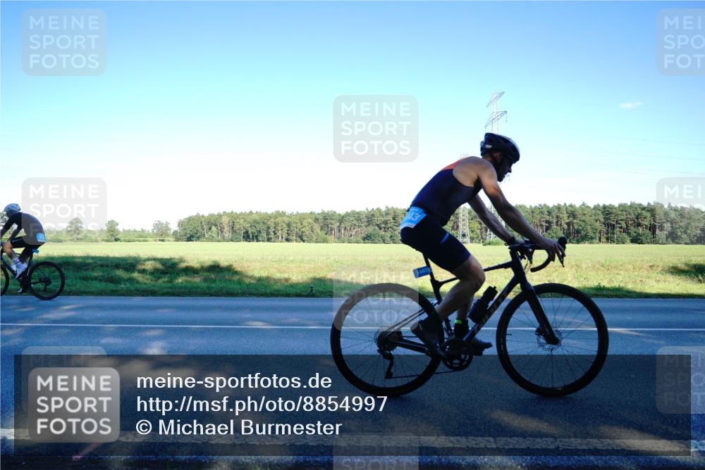 07.09.2025 - 19. Norderstedt Triathlon Michael Burmester http://msf.ph/oto/8854997 07.09.2025 16:36:06 Radfahren 378, 1443 meine-sportfotos.de