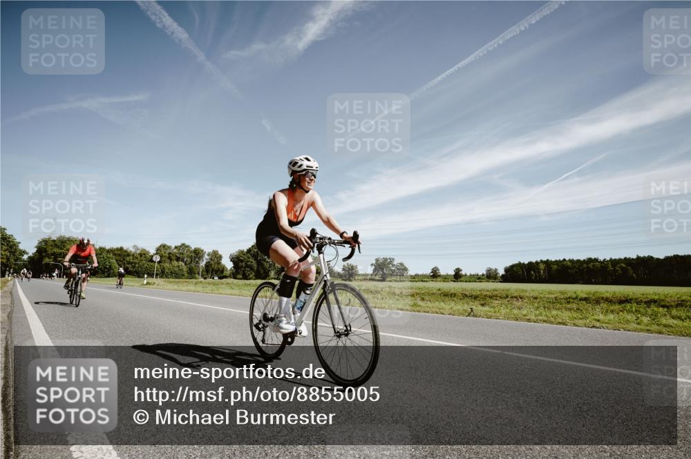07.09.2025 - 19. Norderstedt Triathlon Michael Burmester http://msf.ph/oto/8855005 07.09.2025 12:03:09 Radfahren 793, 1244, 1247, 1251, 1307 meine-sportfotos.de