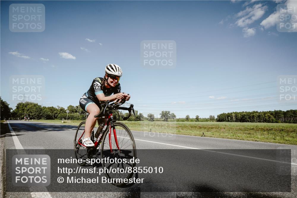 07.09.2025 - 19. Norderstedt Triathlon Michael Burmester http://msf.ph/oto/8855010 07.09.2025 15:06:15 Radfahren 917 meine-sportfotos.de