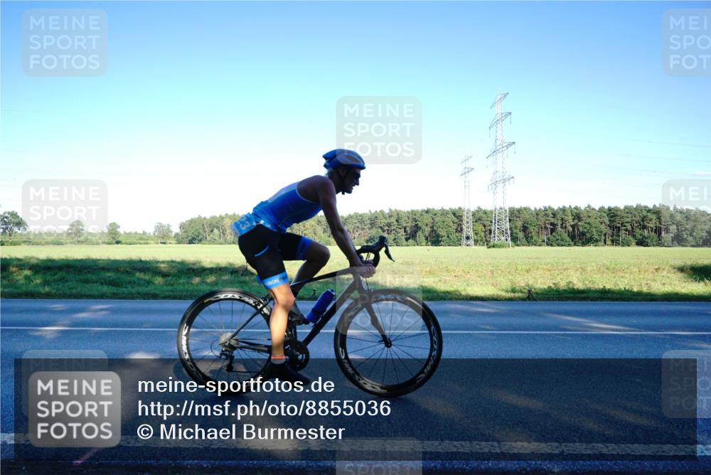 07.09.2025 - 19. Norderstedt Triathlon Michael Burmester http://msf.ph/oto/8855036 07.09.2025 16:40:03 Radfahren 383, 1423 meine-sportfotos.de