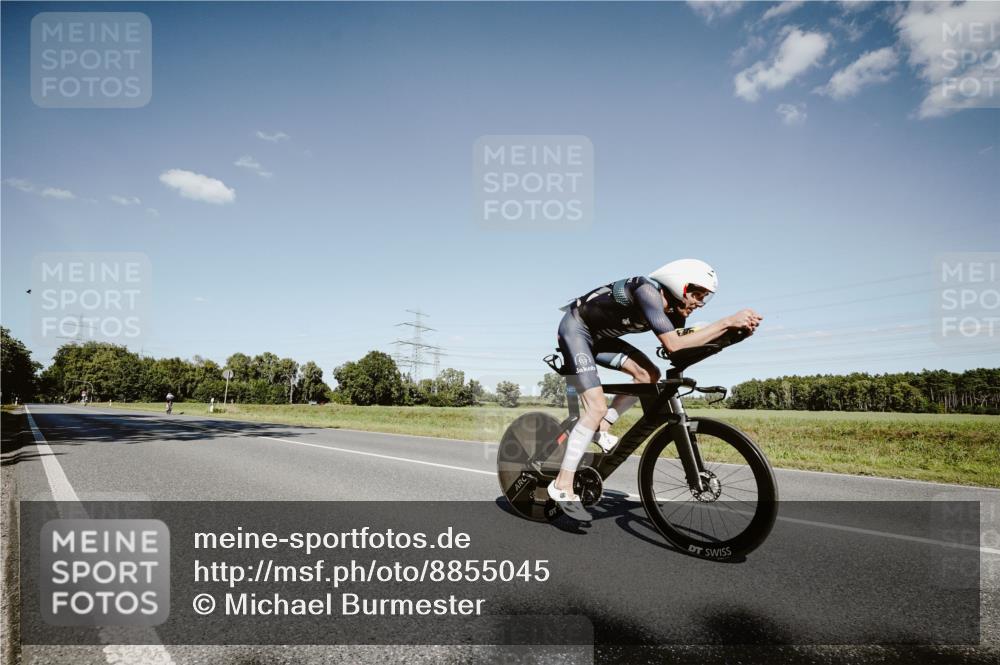 07.09.2025 - 19. Norderstedt Triathlon Michael Burmester http://msf.ph/oto/8855045 07.09.2025 15:06:49 Radfahren 897, 1433 meine-sportfotos.de