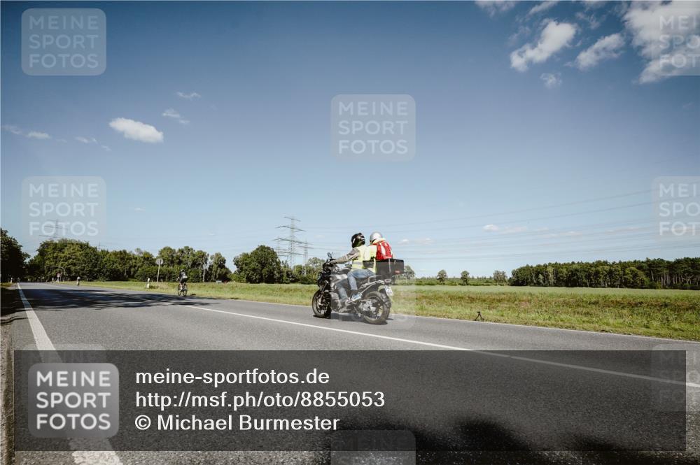 07.09.2025 - 19. Norderstedt Triathlon Michael Burmester http://msf.ph/oto/8855053 07.09.2025 15:06:52 Radfahren  meine-sportfotos.de