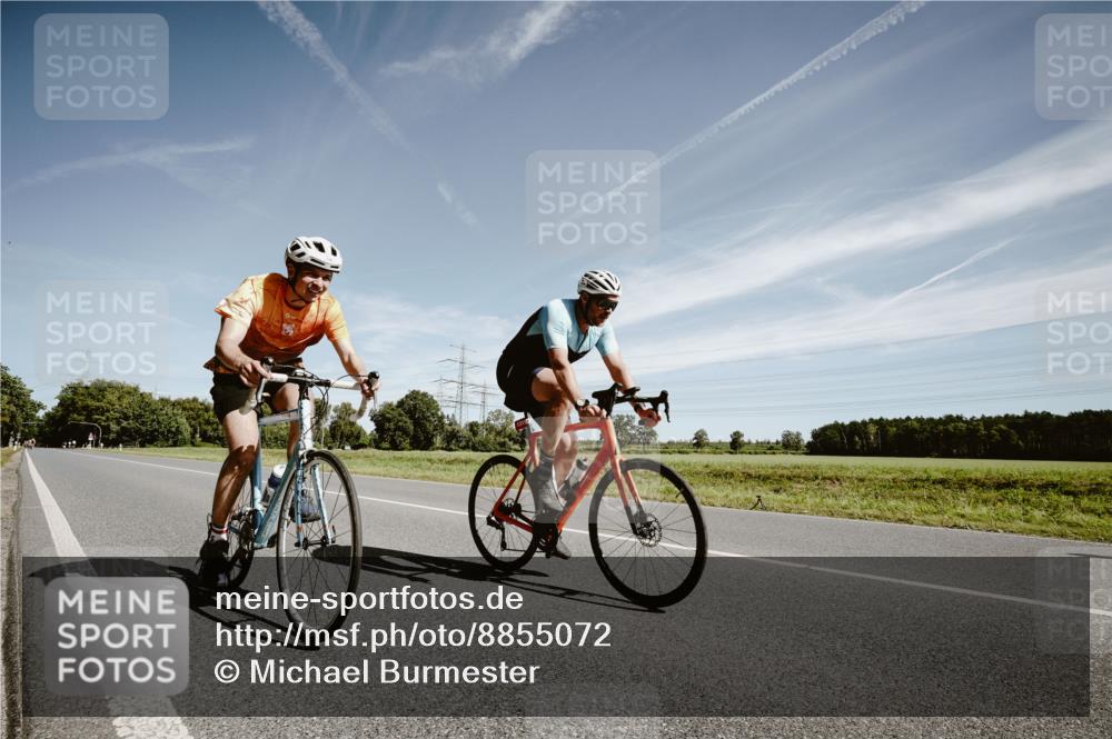 07.09.2025 - 19. Norderstedt Triathlon Michael Burmester http://msf.ph/oto/8855072 07.09.2025 12:03:53 Radfahren 149, 859, 1319 meine-sportfotos.de