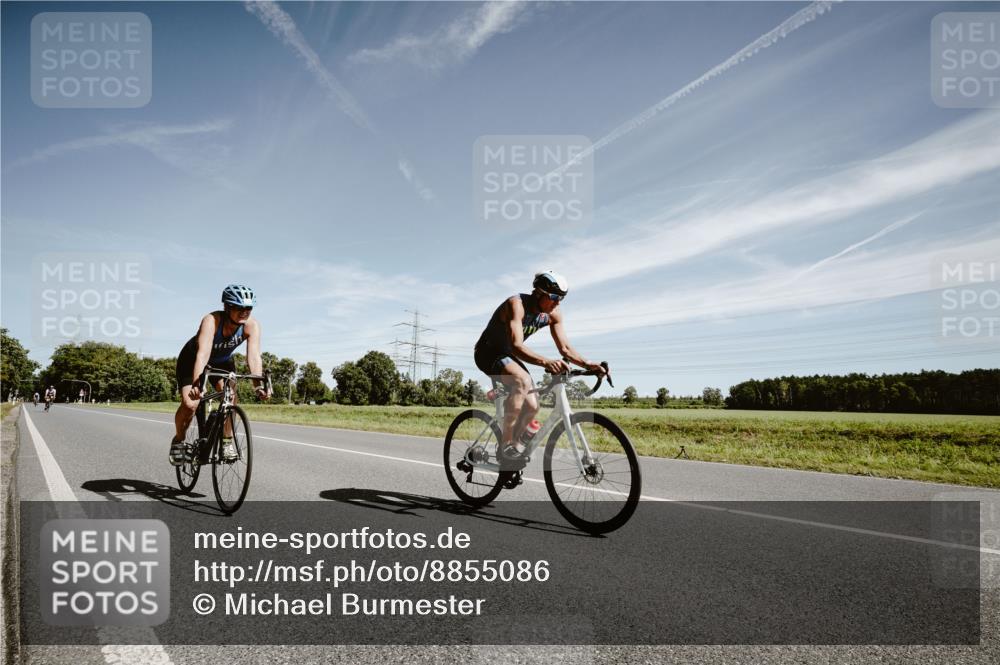 07.09.2025 - 19. Norderstedt Triathlon Michael Burmester http://msf.ph/oto/8855086 07.09.2025 12:04:08 Radfahren 278, 791, 1369 meine-sportfotos.de