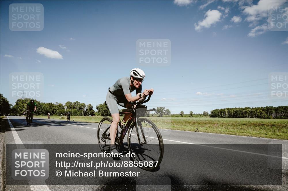 07.09.2025 - 19. Norderstedt Triathlon Michael Burmester http://msf.ph/oto/8855087 07.09.2025 15:07:21 Radfahren 1466, 1492, 1508 meine-sportfotos.de