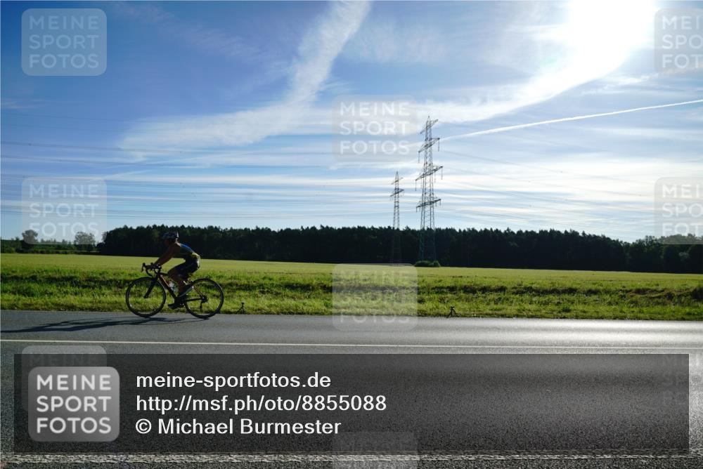 07.09.2025 - 19. Norderstedt Triathlon Michael Burmester http://msf.ph/oto/8855088 07.09.2025 09:37:24 Radfahren  meine-sportfotos.de