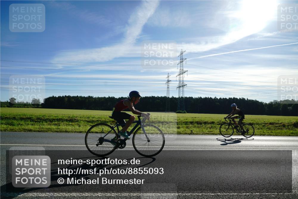 07.09.2025 - 19. Norderstedt Triathlon Michael Burmester http://msf.ph/oto/8855093 07.09.2025 09:37:31 Radfahren 583 meine-sportfotos.de