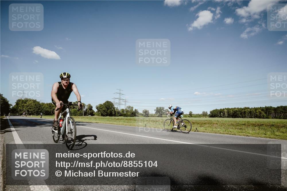 07.09.2025 - 19. Norderstedt Triathlon Michael Burmester http://msf.ph/oto/8855104 07.09.2025 15:07:36 Radfahren 391 meine-sportfotos.de