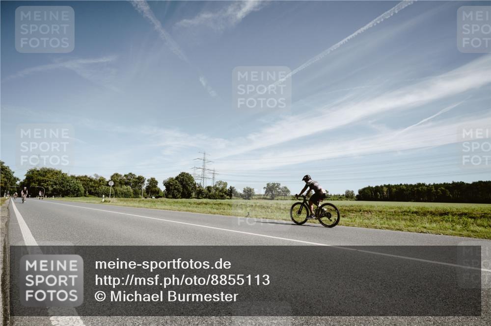 07.09.2025 - 19. Norderstedt Triathlon Michael Burmester http://msf.ph/oto/8855113 07.09.2025 12:04:29 Radfahren  meine-sportfotos.de