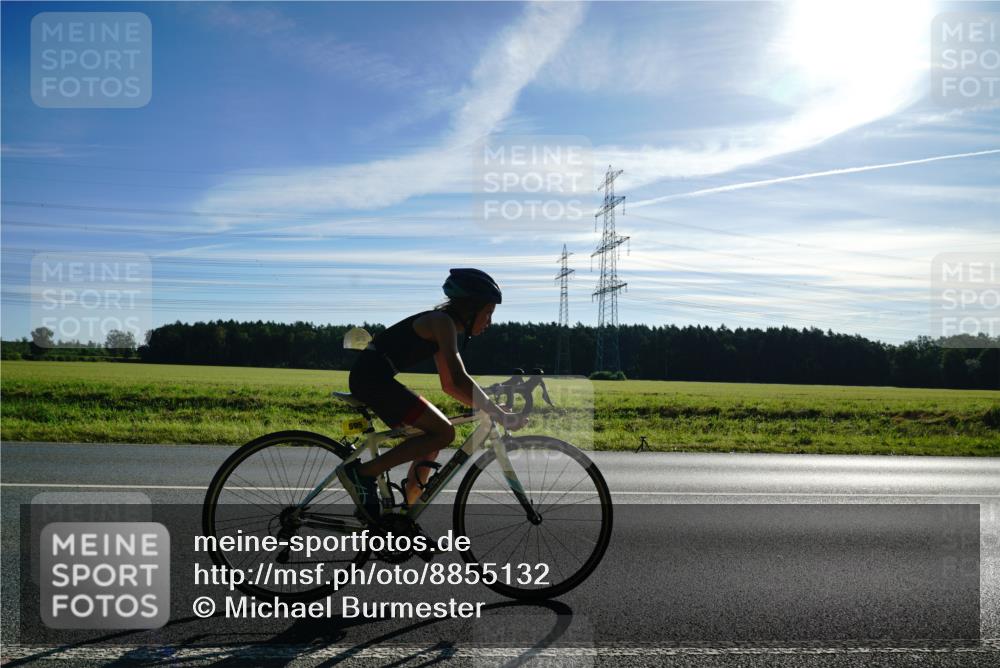 07.09.2025 - 19. Norderstedt Triathlon Michael Burmester http://msf.ph/oto/8855132 07.09.2025 09:38:17 Radfahren 595 meine-sportfotos.de