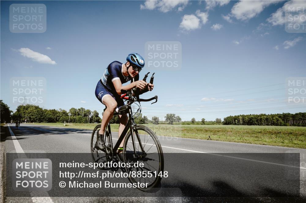 07.09.2025 - 19. Norderstedt Triathlon Michael Burmester http://msf.ph/oto/8855148 07.09.2025 15:08:28 Radfahren 474, 1511 meine-sportfotos.de
