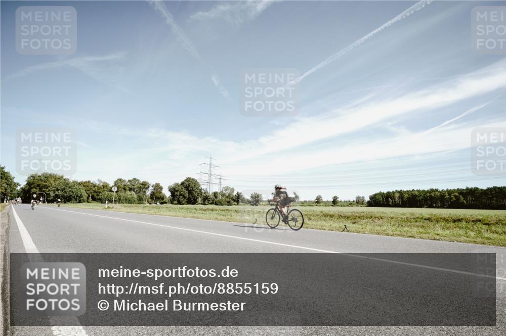 07.09.2025 - 19. Norderstedt Triathlon Michael Burmester http://msf.ph/oto/8855159 07.09.2025 12:05:02 Radfahren 763 meine-sportfotos.de