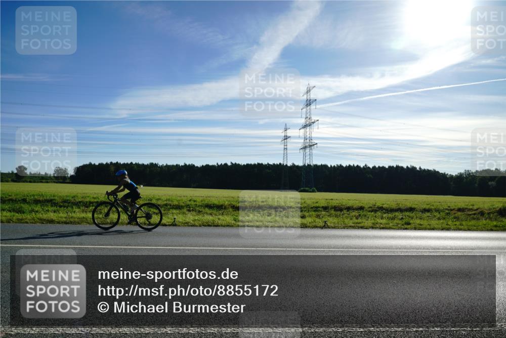 07.09.2025 - 19. Norderstedt Triathlon Michael Burmester http://msf.ph/oto/8855172 07.09.2025 09:39:03 Radfahren 588 meine-sportfotos.de