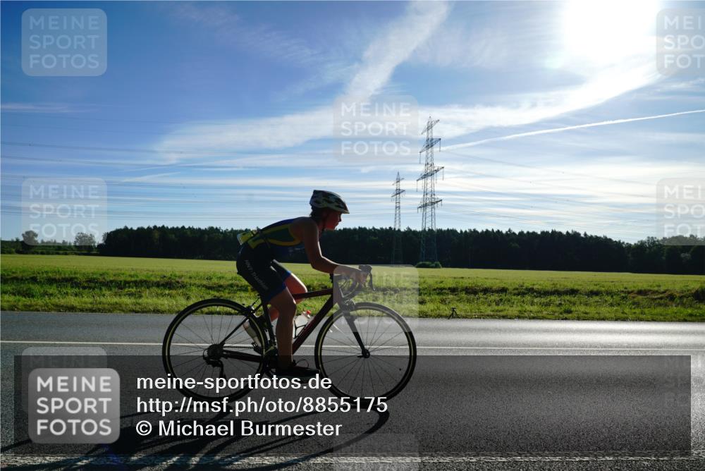 07.09.2025 - 19. Norderstedt Triathlon Michael Burmester http://msf.ph/oto/8855175 07.09.2025 09:39:04 Radfahren 588 meine-sportfotos.de
