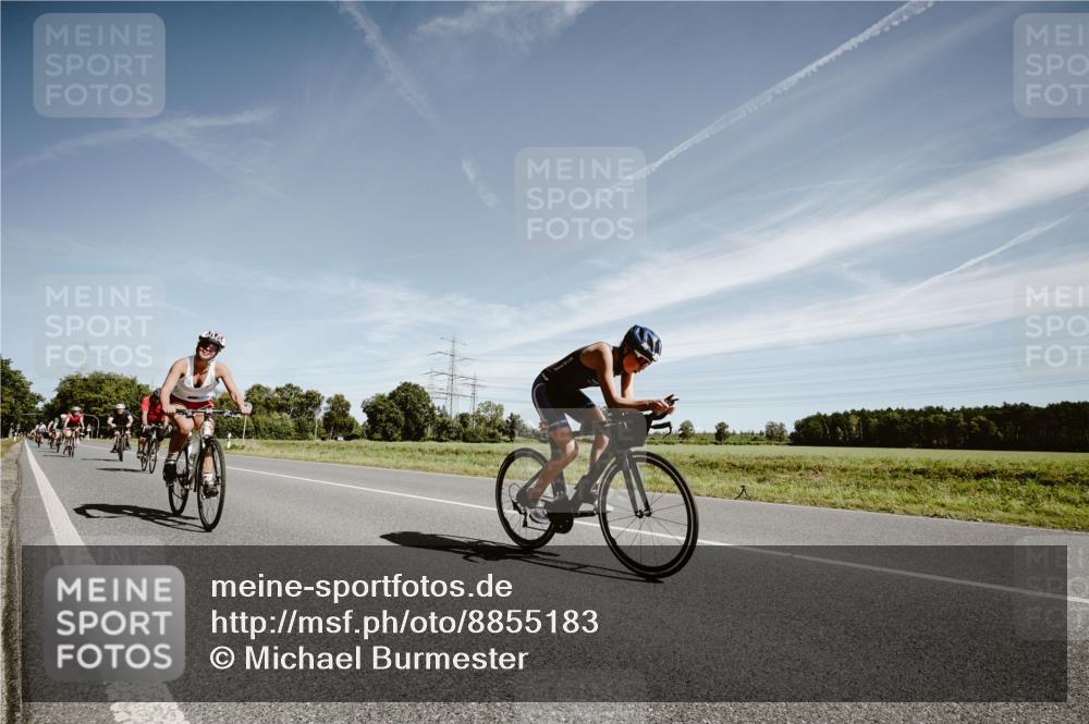 07.09.2025 - 19. Norderstedt Triathlon Michael Burmester http://msf.ph/oto/8855183 07.09.2025 12:05:17 Radfahren 168, 227, 720, 724, 727, 1239, 1339 meine-sportfotos.de