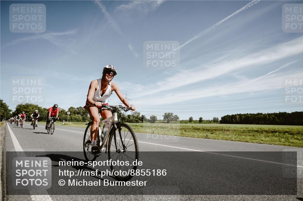07.09.2025 - 19. Norderstedt Triathlon Michael Burmester http://msf.ph/oto/8855186 07.09.2025 12:05:17 Radfahren 168, 227, 720, 724, 727, 1239, 1339 meine-sportfotos.de