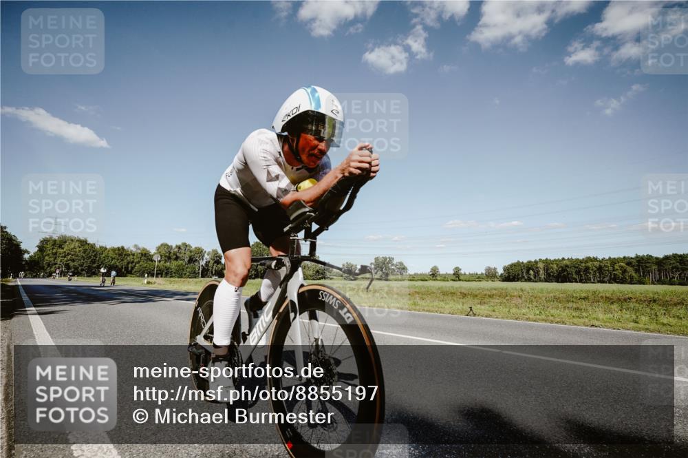 07.09.2025 - 19. Norderstedt Triathlon Michael Burmester http://msf.ph/oto/8855197 07.09.2025 15:09:05 Radfahren 1403, 1501 meine-sportfotos.de