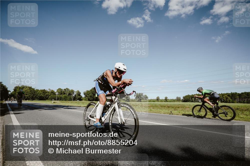 07.09.2025 - 19. Norderstedt Triathlon Michael Burmester http://msf.ph/oto/8855204 07.09.2025 15:09:17 Radfahren 477, 1424, 1494 meine-sportfotos.de