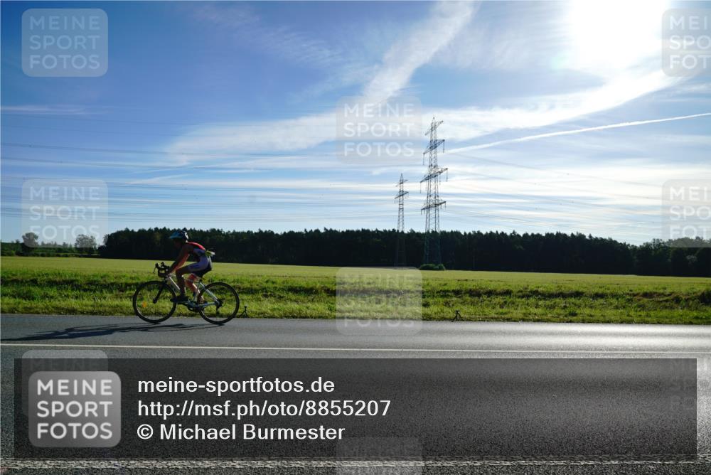 07.09.2025 - 19. Norderstedt Triathlon Michael Burmester http://msf.ph/oto/8855207 07.09.2025 09:39:33 Radfahren 566, 618 meine-sportfotos.de