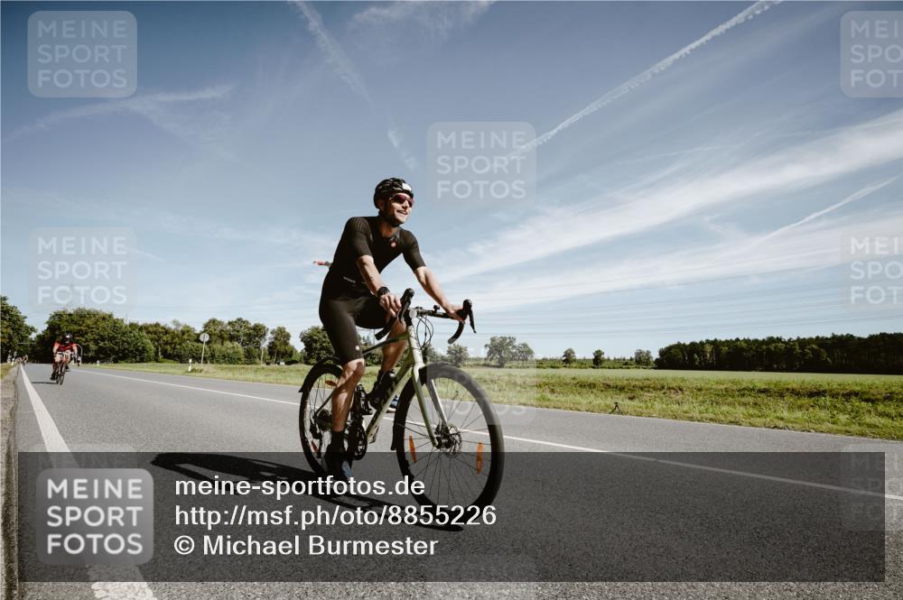 07.09.2025 - 19. Norderstedt Triathlon Michael Burmester http://msf.ph/oto/8855226 07.09.2025 12:05:31 Radfahren 182, 260, 782 meine-sportfotos.de
