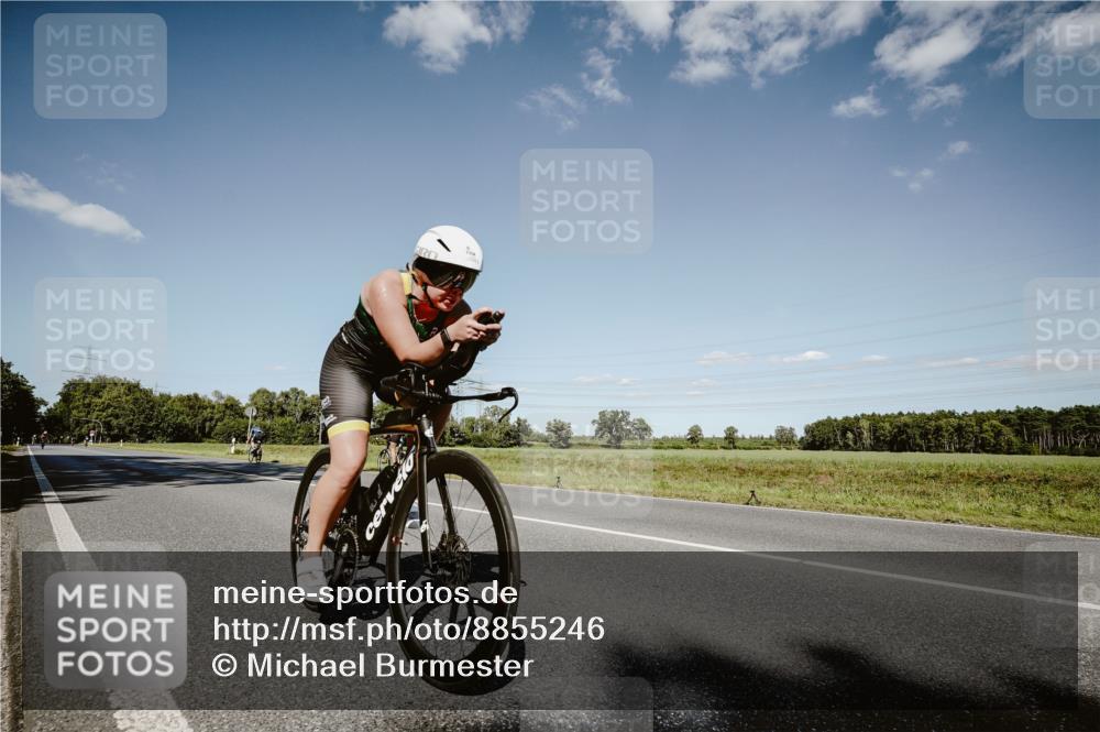07.09.2025 - 19. Norderstedt Triathlon Michael Burmester http://msf.ph/oto/8855246 07.09.2025 15:09:44 Radfahren 1504 meine-sportfotos.de