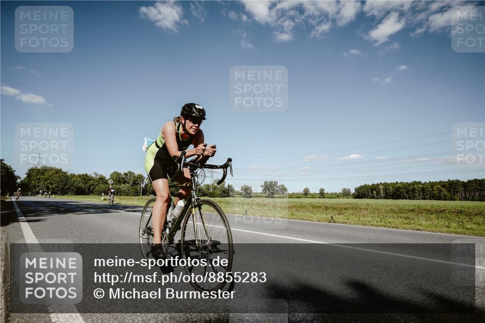 07.09.2025 - 19. Norderstedt Triathlon Michael Burmester http://msf.ph/oto/8855283 07.09.2025 15:10:16 Radfahren 387 meine-sportfotos.de