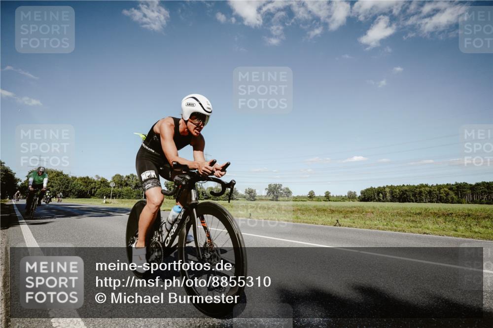 07.09.2025 - 19. Norderstedt Triathlon Michael Burmester http://msf.ph/oto/8855310 07.09.2025 15:10:34 Radfahren 469, 905, 1480, 1537 meine-sportfotos.de