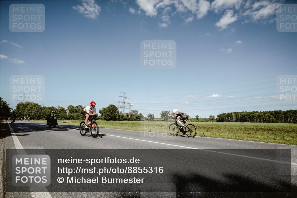 07.09.2025 - 19. Norderstedt Triathlon Michael Burmester http://msf.ph/oto/8855316 07.09.2025 15:10:37 Radfahren 395, 469, 905, 1537 meine-sportfotos.de
