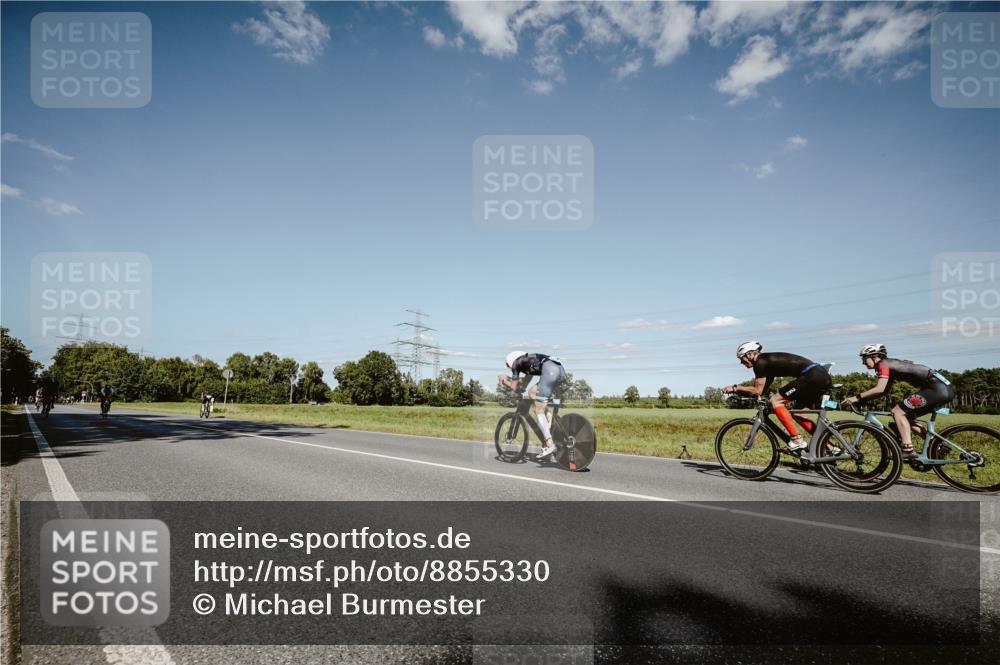 07.09.2025 - 19. Norderstedt Triathlon Michael Burmester http://msf.ph/oto/8855330 07.09.2025 15:10:42 Radfahren 395, 475, 946 meine-sportfotos.de