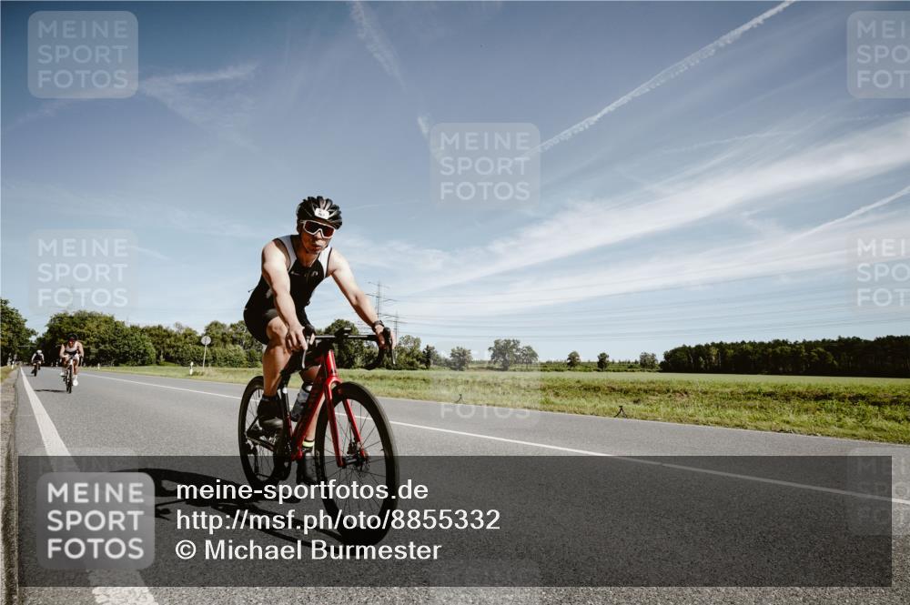 07.09.2025 - 19. Norderstedt Triathlon Michael Burmester http://msf.ph/oto/8855332 07.09.2025 12:06:40 Radfahren 267, 767 meine-sportfotos.de