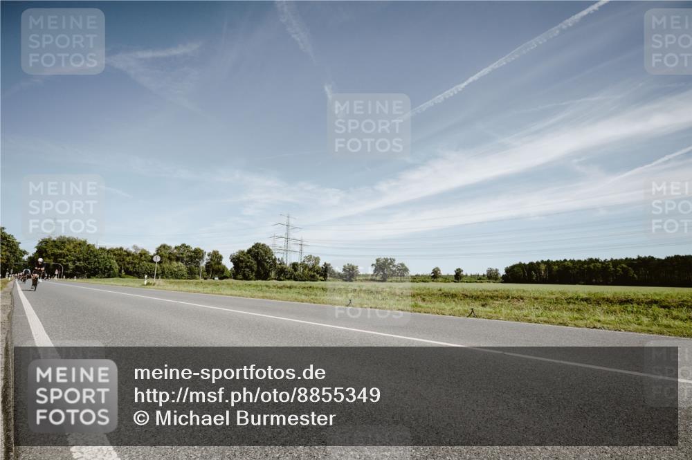07.09.2025 - 19. Norderstedt Triathlon Michael Burmester http://msf.ph/oto/8855349 07.09.2025 12:07:01 Radfahren 226 meine-sportfotos.de
