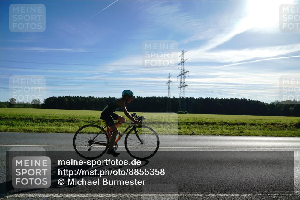 07.09.2025 - 19. Norderstedt Triathlon Michael Burmester http://msf.ph/oto/8855358 07.09.2025 09:43:42 Radfahren 581 meine-sportfotos.de