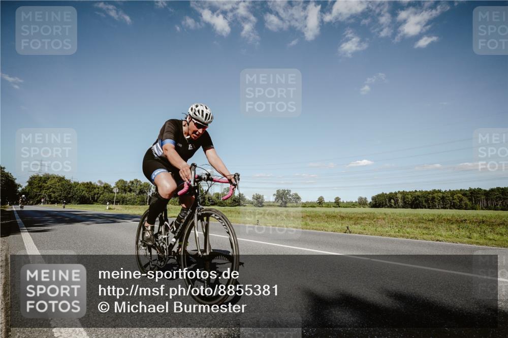07.09.2025 - 19. Norderstedt Triathlon Michael Burmester http://msf.ph/oto/8855381 07.09.2025 15:11:20 Radfahren 416, 1509 meine-sportfotos.de