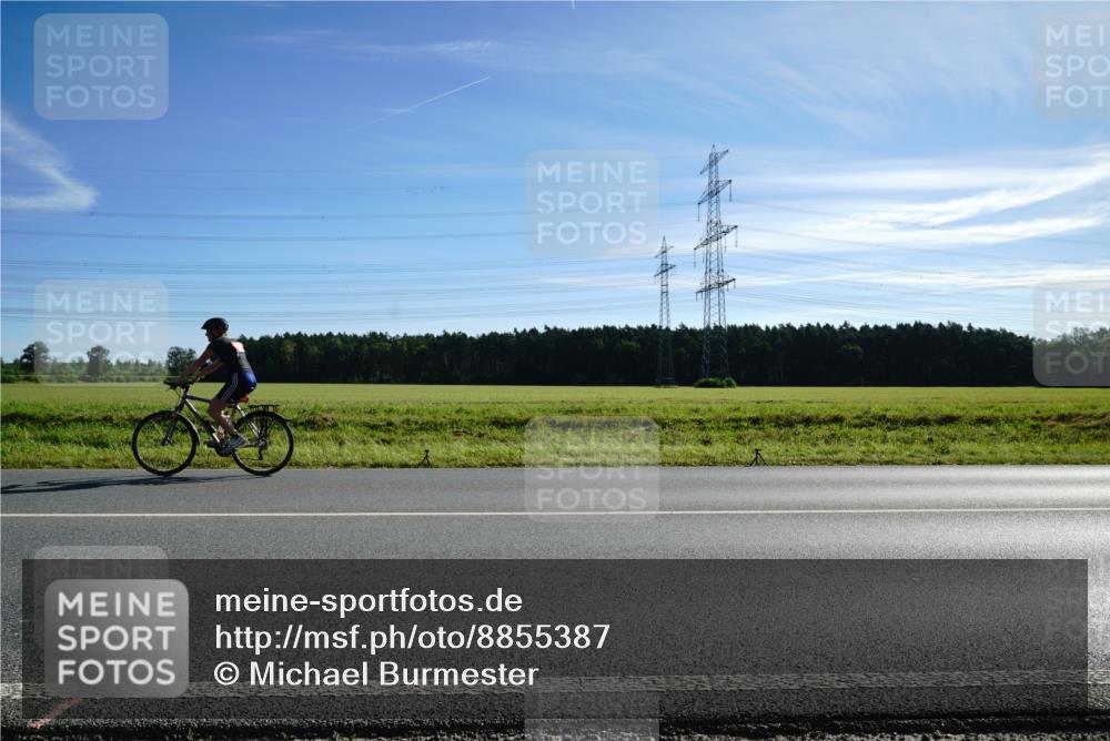 07.09.2025 - 19. Norderstedt Triathlon Michael Burmester http://msf.ph/oto/8855387 07.09.2025 10:20:36 Radfahren  meine-sportfotos.de