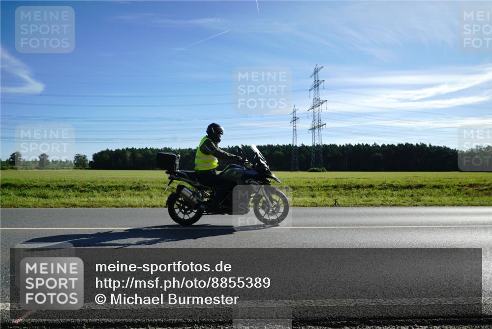 07.09.2025 - 19. Norderstedt Triathlon Michael Burmester http://msf.ph/oto/8855389 07.09.2025 10:20:41 Radfahren  meine-sportfotos.de