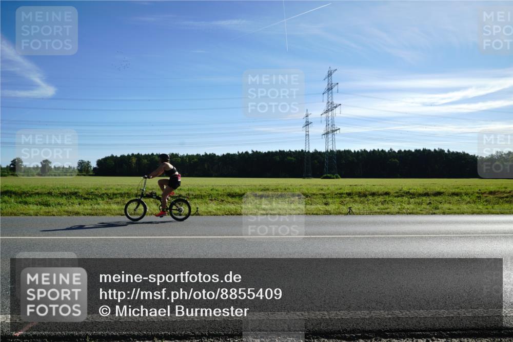 07.09.2025 - 19. Norderstedt Triathlon Michael Burmester http://msf.ph/oto/8855409 07.09.2025 10:21:14 Radfahren  meine-sportfotos.de