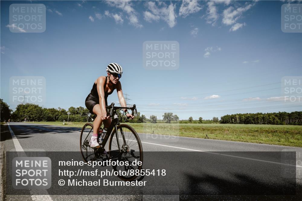 07.09.2025 - 19. Norderstedt Triathlon Michael Burmester http://msf.ph/oto/8855418 07.09.2025 15:11:50 Radfahren 940 meine-sportfotos.de