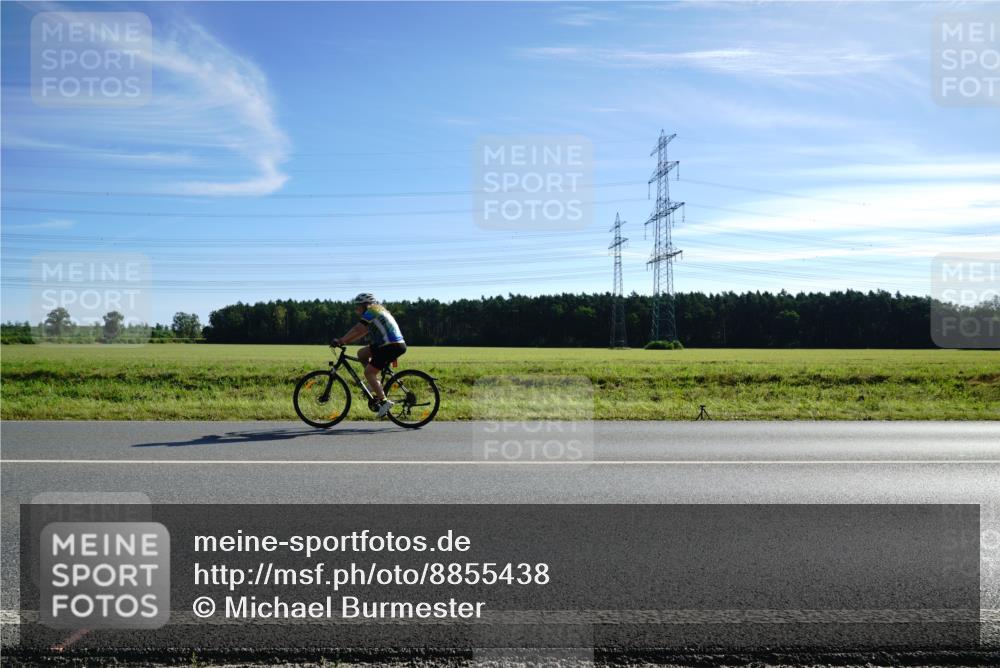07.09.2025 - 19. Norderstedt Triathlon Michael Burmester http://msf.ph/oto/8855438 07.09.2025 10:25:54 Radfahren  meine-sportfotos.de