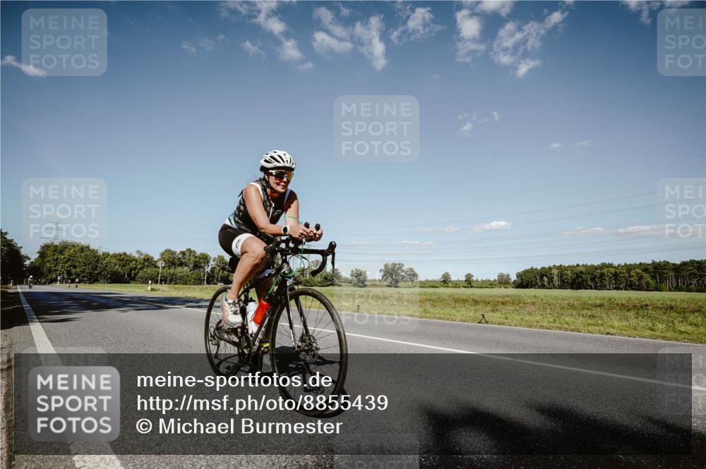 07.09.2025 - 19. Norderstedt Triathlon Michael Burmester http://msf.ph/oto/8855439 07.09.2025 15:12:13 Radfahren 461 meine-sportfotos.de