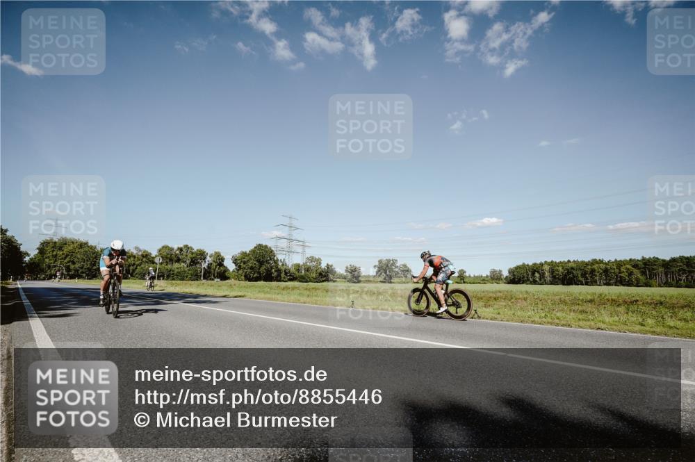 07.09.2025 - 19. Norderstedt Triathlon Michael Burmester http://msf.ph/oto/8855446 07.09.2025 15:12:17 Radfahren 441 meine-sportfotos.de